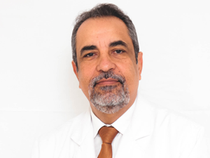 Dr. Adolfo Santos Guerra Neto